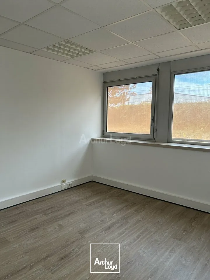 BUREAUX à LOUER de 115 m²