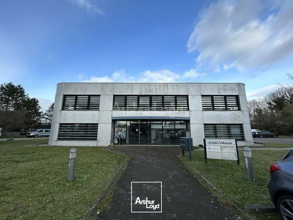 BUREAUX à LOUER de 267 m²