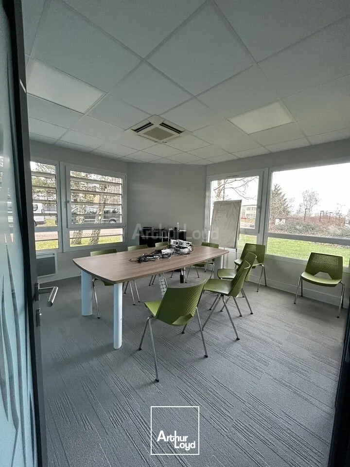 BUREAUX à LOUER de 267 m²