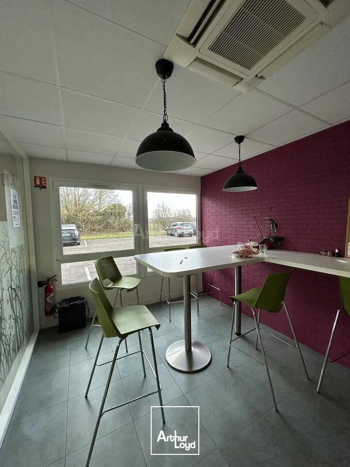 BUREAUX à LOUER de 267 m²