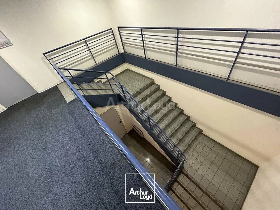 BUREAUX à LOUER de 267 m²