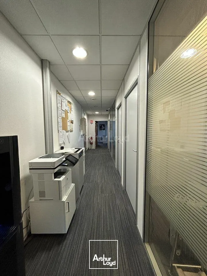 BUREAUX à LOUER de 267 m²