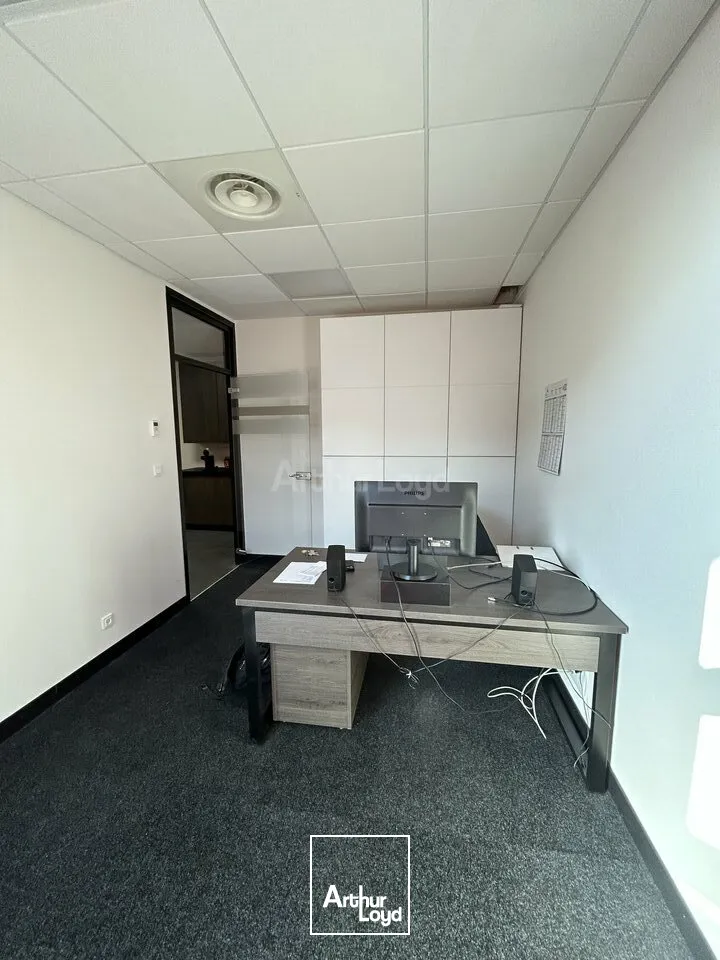 BUREAUX à LOUER de 100 m²