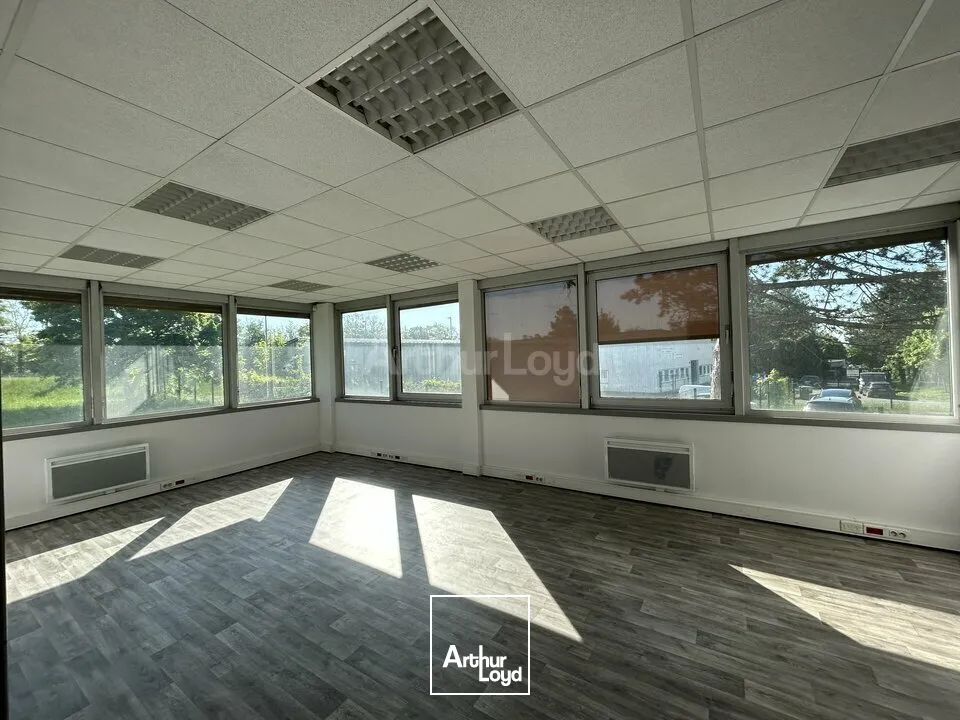BUREAUX à LOUER de 210 m²