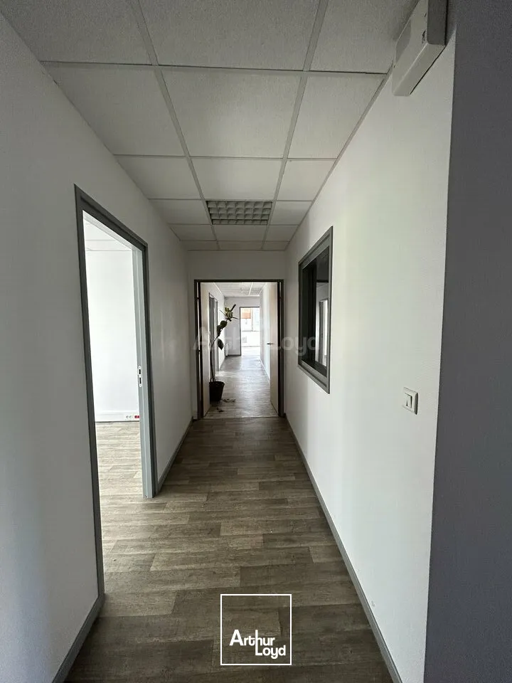 BUREAUX à LOUER de 210 m²
