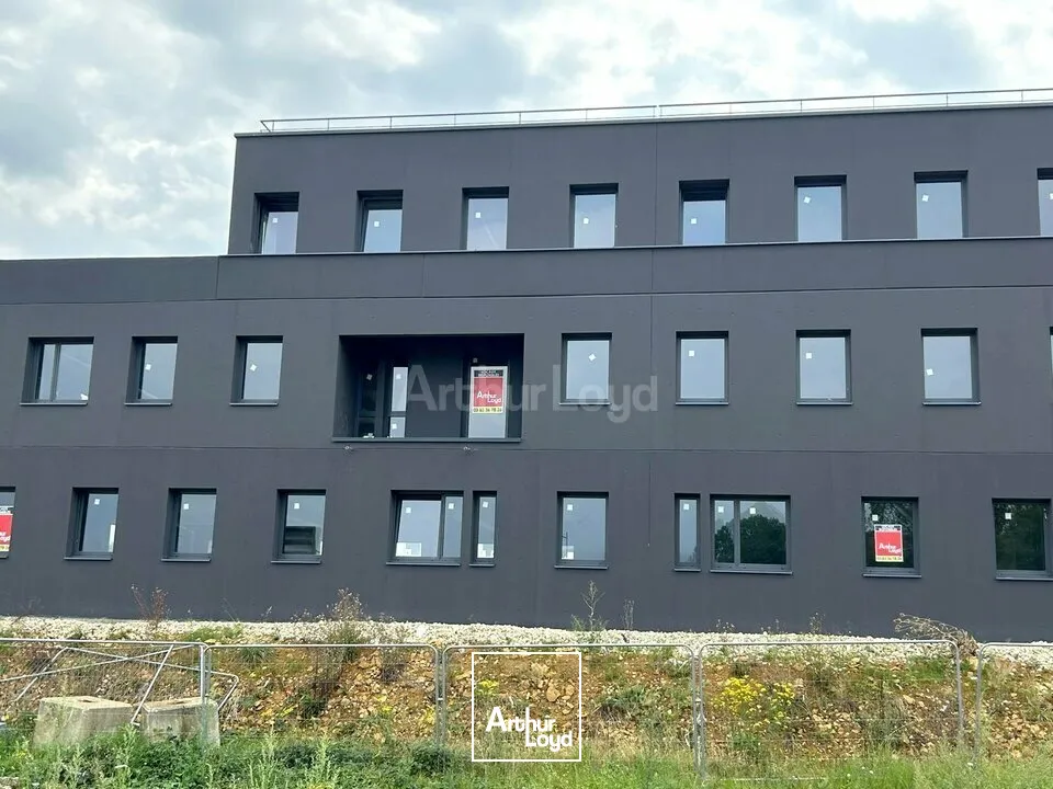 BUREAUX à VENDRE de 1542 m²