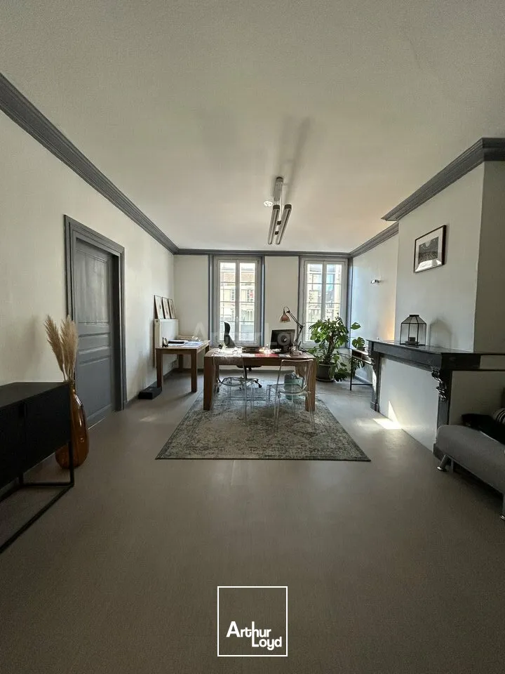 BUREAUX à LOUER de 115 m²