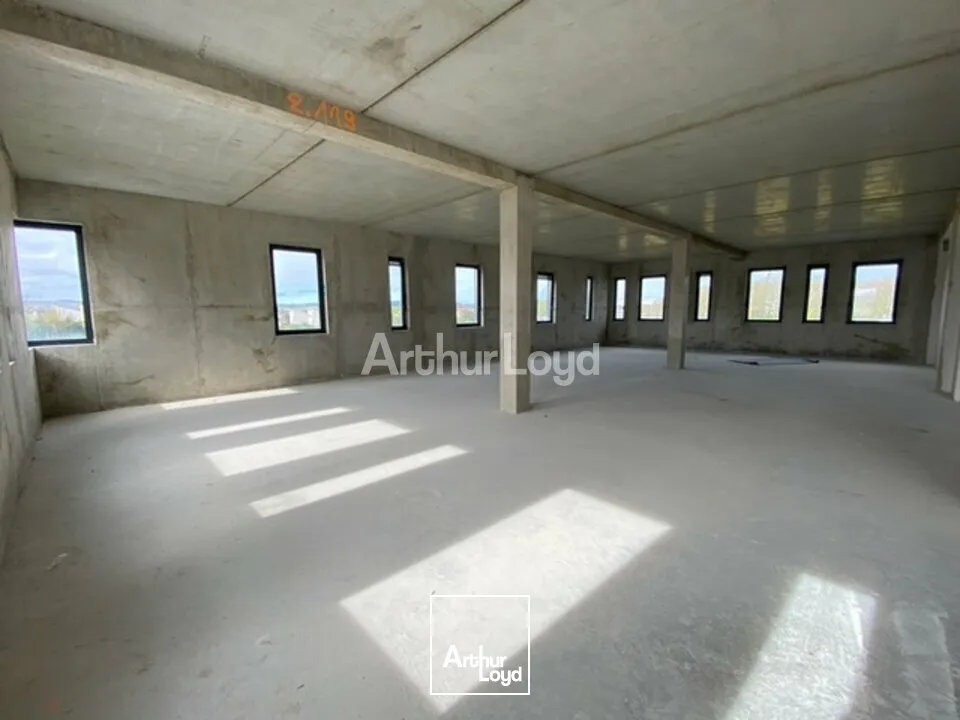 BUREAUX NEUF - TINQUEUX