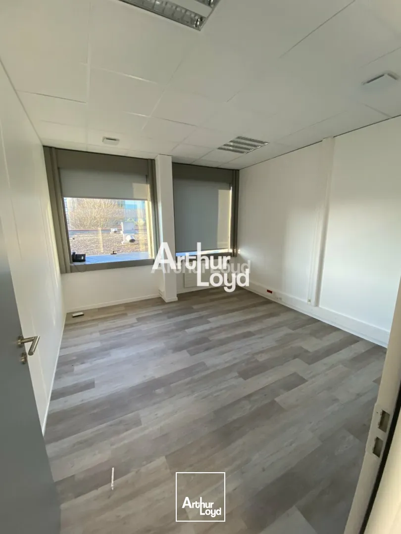 BUREAUX D'ENVIRON 185m2 - REIMS FARMAN