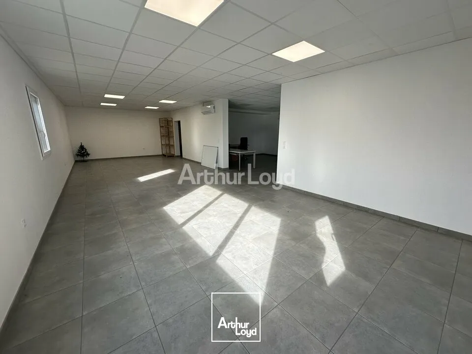 Plateau de bureaux d'environ 160m2 