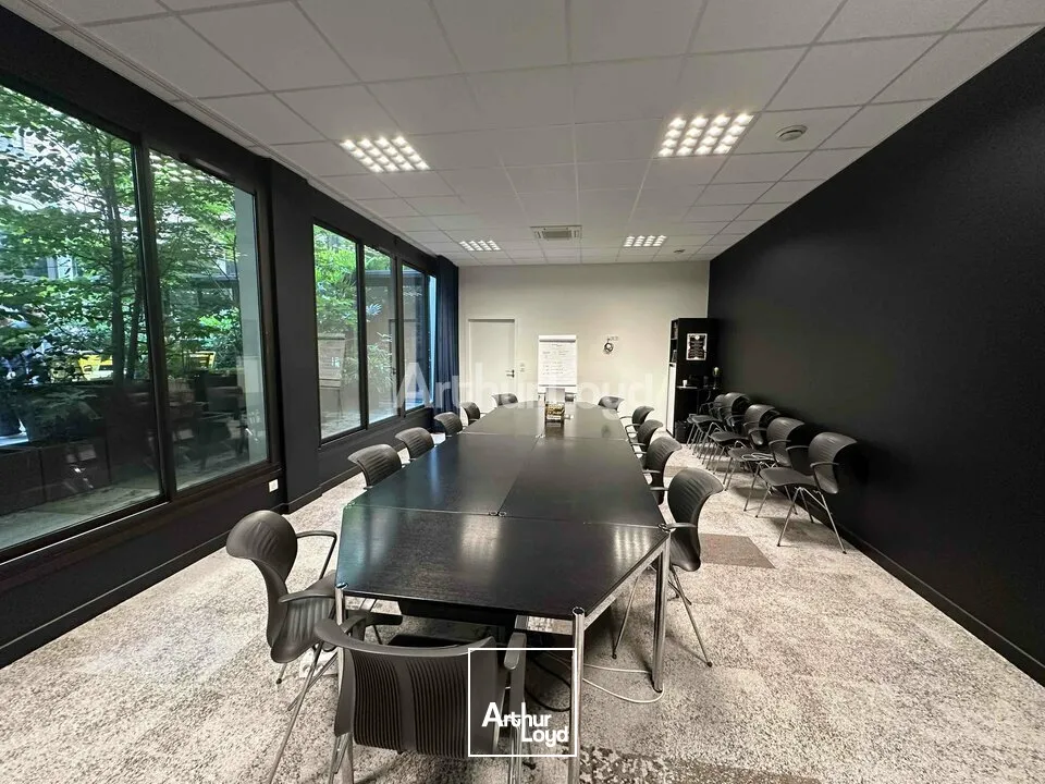 PLATEAUX DE BUREAUX D'ENVIRON 962m2 AVEC TERRASSE- HYPER CENTRE DE REIMS