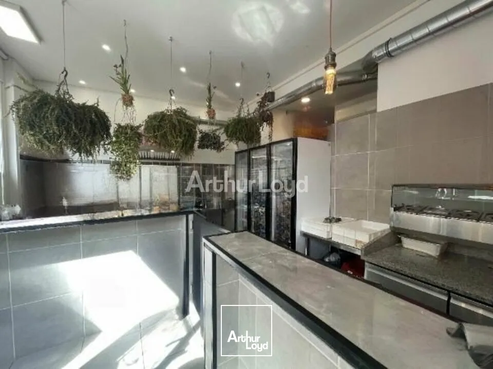 A CEDER - RESTAURATION- LOCAL COMMERCIAL D'ENVIRON 40m2 - REIMS 