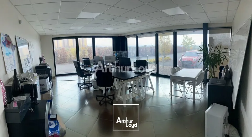 Local Mixte activité/bureaux d'environ 288m2 - Reims/La Croix Blandin