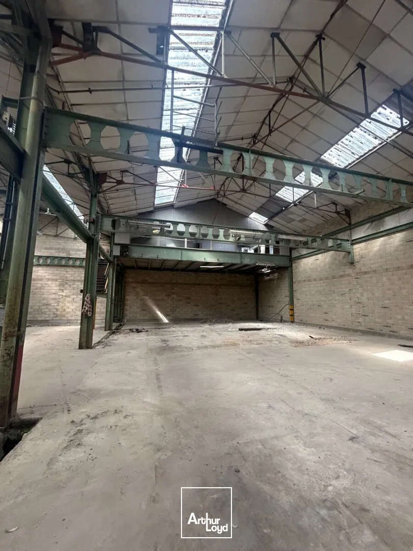 A LOUER - LOCAUX D'ACTIVITÉS - 965 M2 - SAINT-QUENTIN :