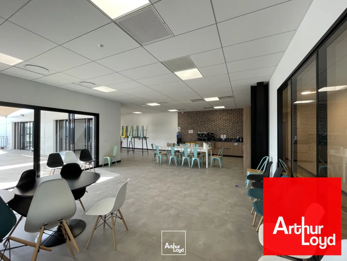 BUREAUX A LOUER 433 M² - MONPELLIER EUROMEDECINE