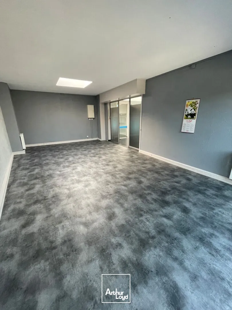 A LOUER - BUREAUX 30 M² - VANNES