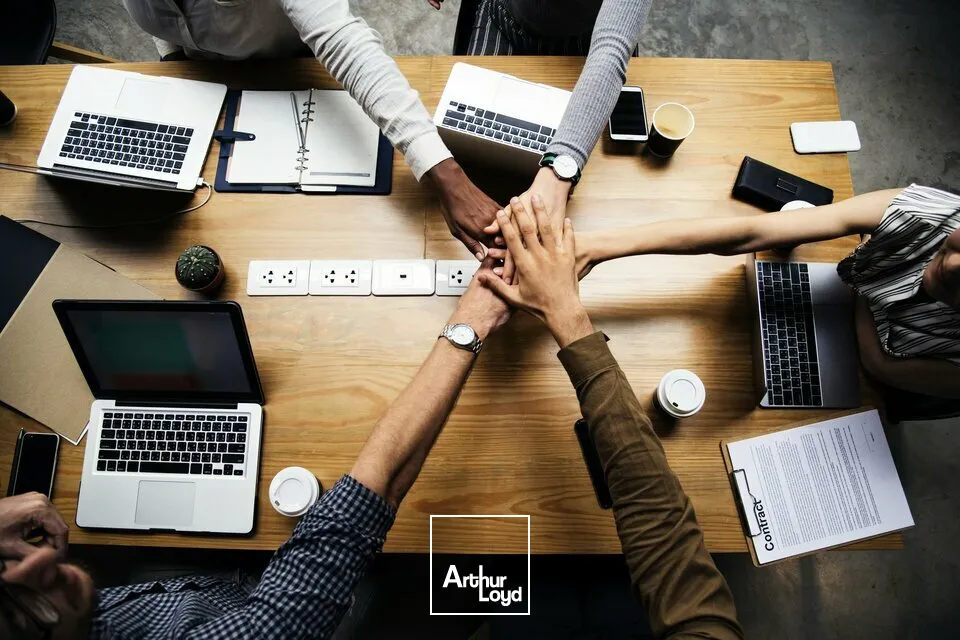 TOURS CENTRE BUREAUX A LOUER 1182 M² PROXIMITE GARE ET CHAMP GIRAULT 