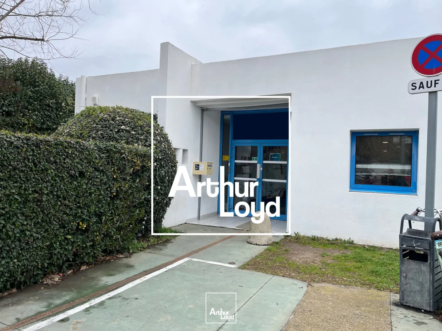IMMEUBLE TERTIAIRE INDEPENDANT DE 880 M² ERP ET PMR A VENDRE - MONTPELLIER MILLENAIRE / PARKING PRIVATIF