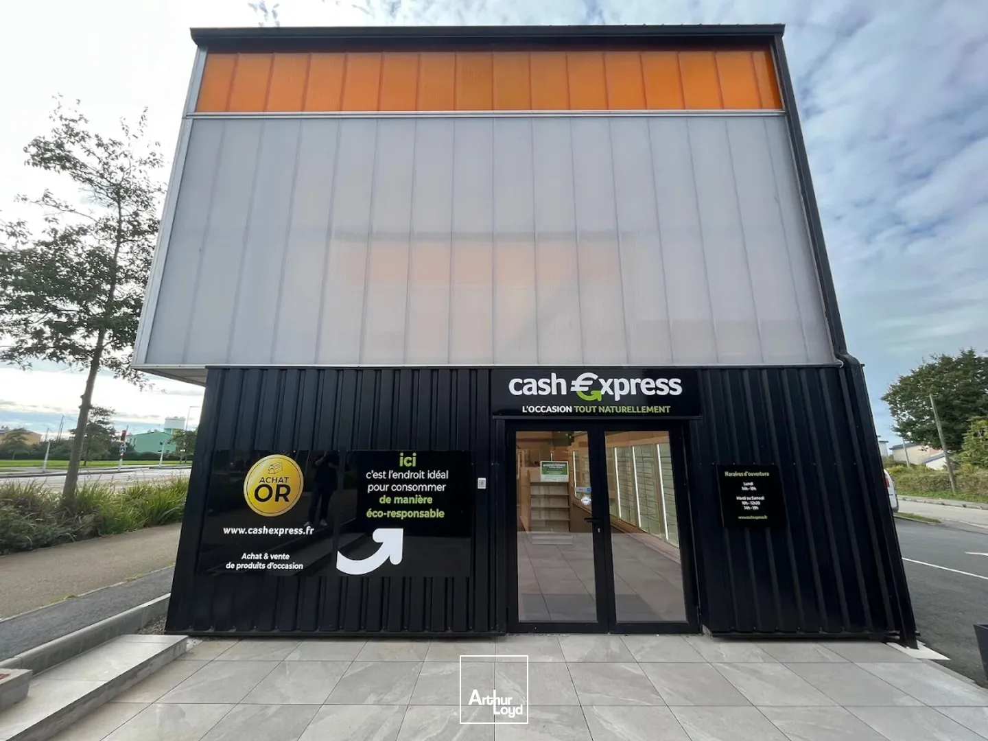 A LOUER CELLULE COMMERCIALE PLYMOUTH RIVE DROITE BREST