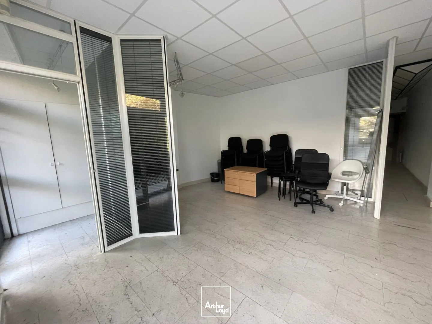 Local commercial location à Nantes