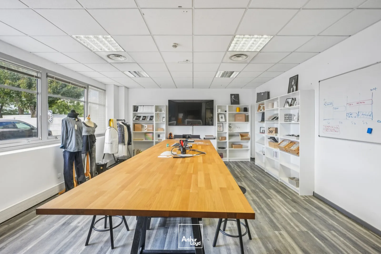 Exclusivité - Bâtiment indépendant à vendre à Gennevilliers - Opportunité rare