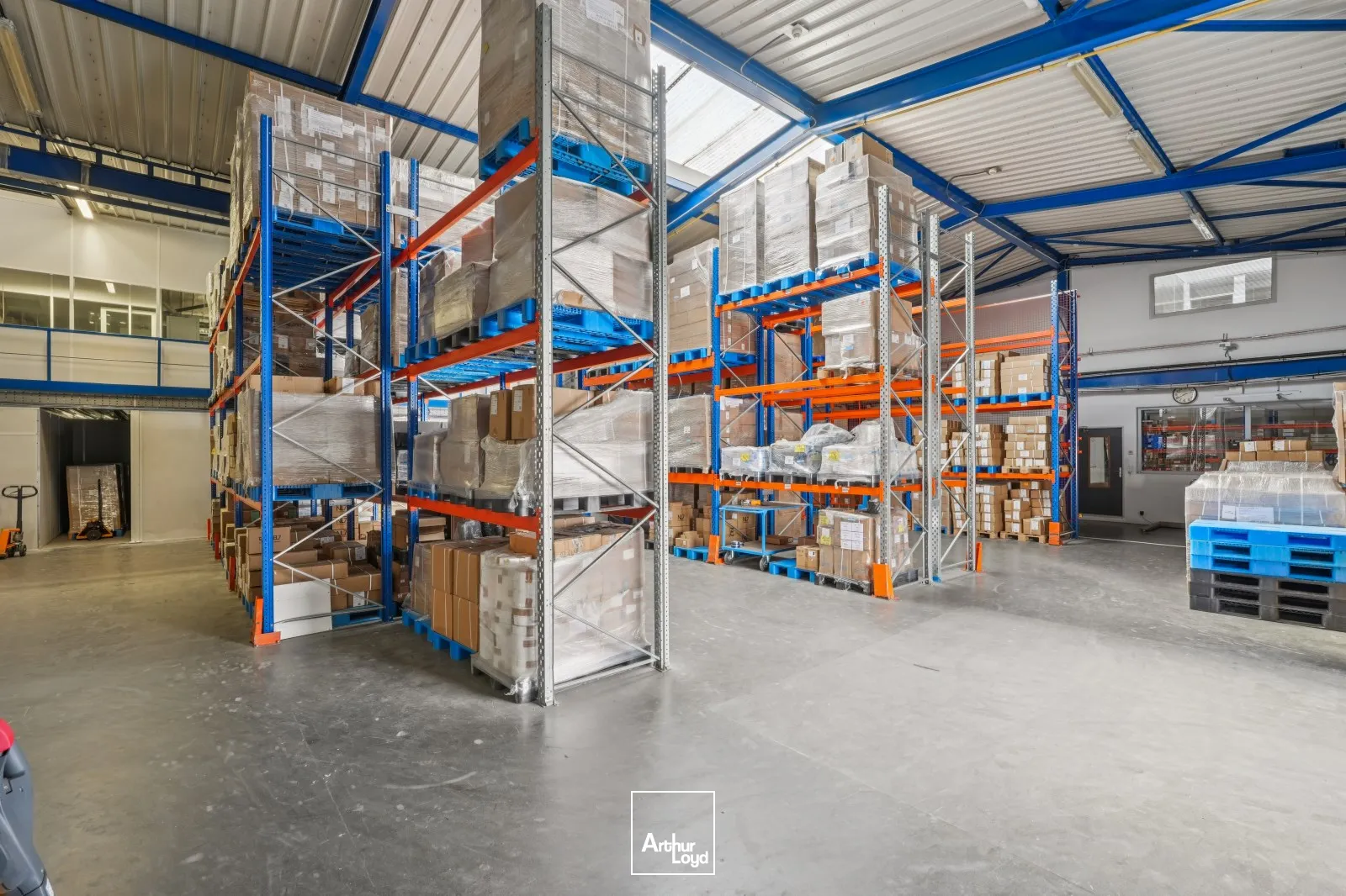 Exclusivité - Bâtiment indépendant à vendre à Gennevilliers - Opportunité rare