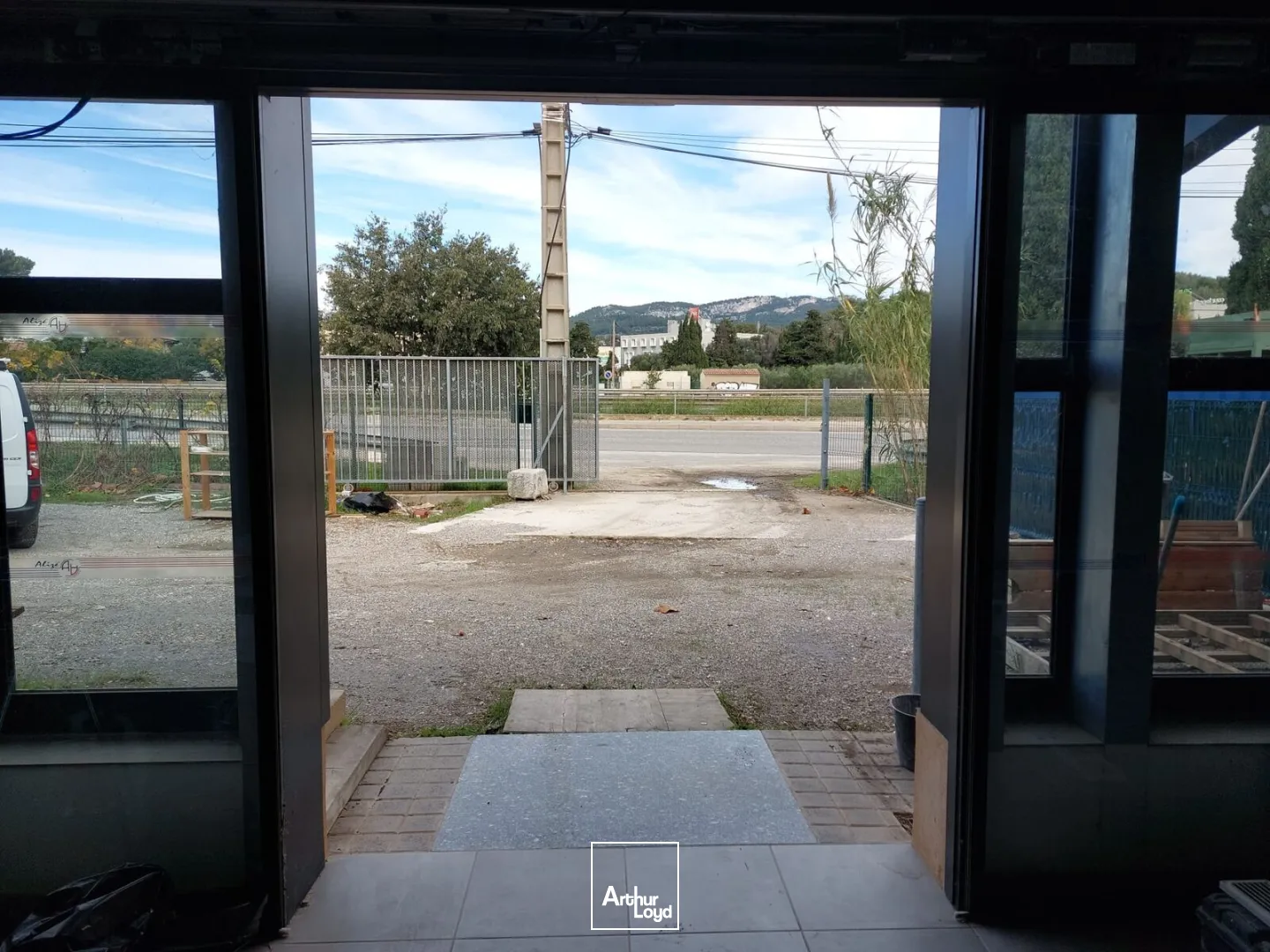 Local commercial à louer - ZAC Les Playes - Six-Fours-les-Plages