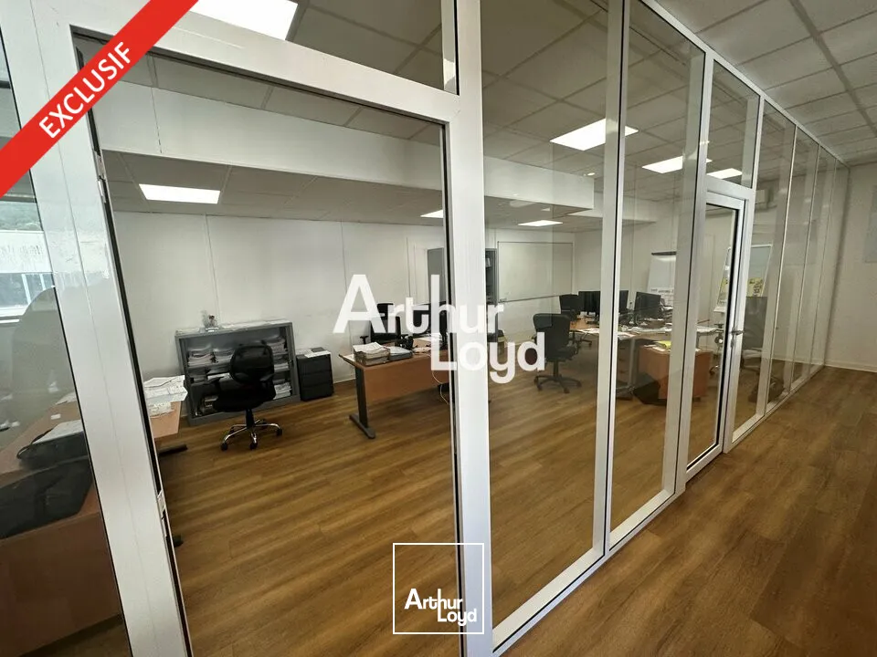 Bureaux et petit stockage sur la route de la Baronne