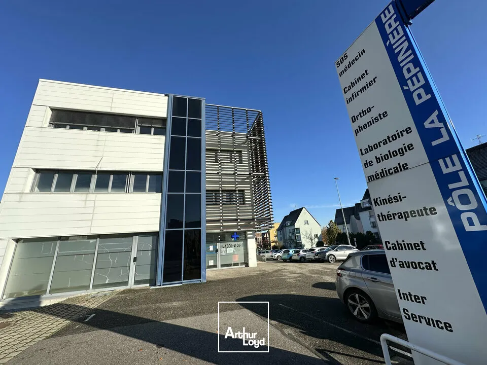 BUREAUX à VENDRE de 166 m²