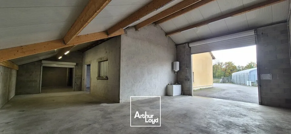 ARC-SUR-TILLE BÂTIMENT D'ACTIVITES INDEPENDANT A LOUER