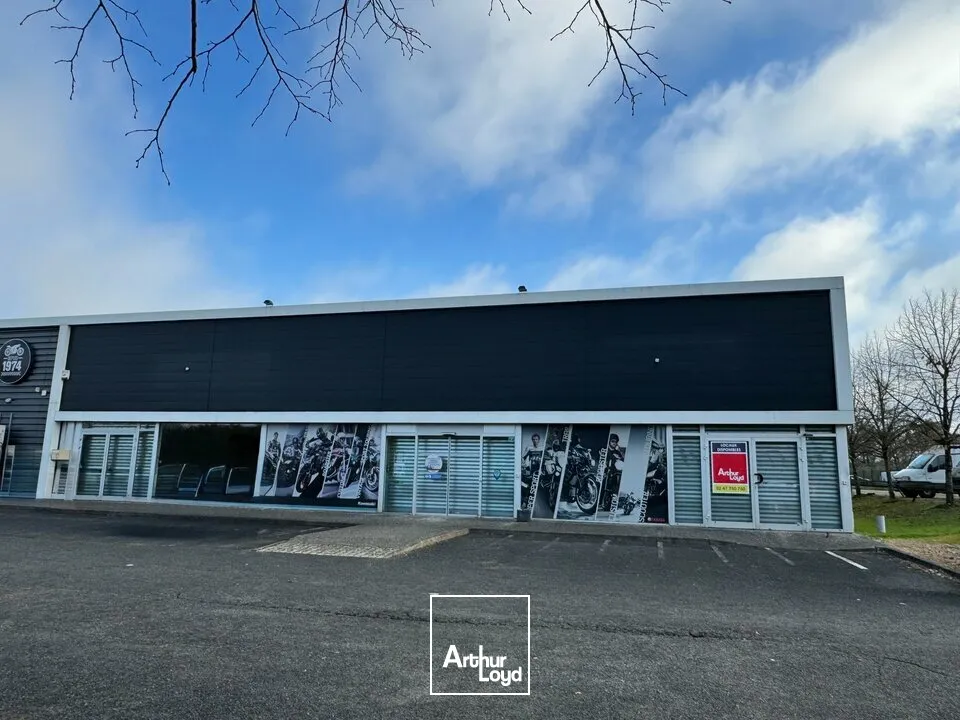 CHAMBRAY-LES-TOURS SUR AXE LOCAL COMMERCIAL A LOUER 1150 M²