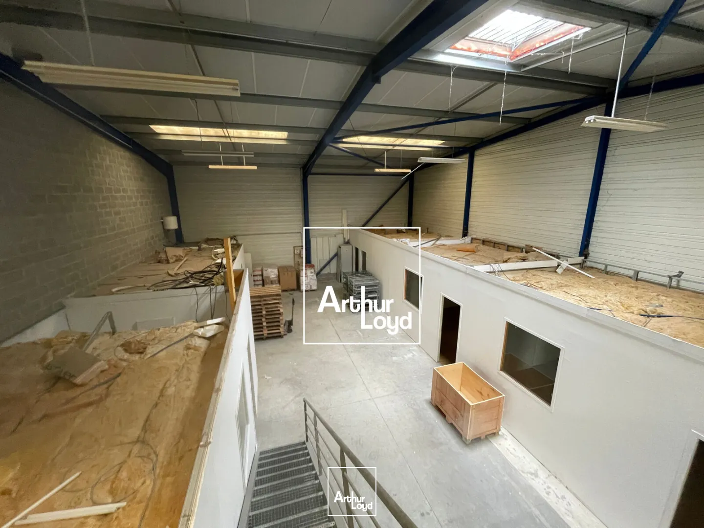 Local d'activité à louer - Montredon-des-Corbières - Proximité immédiate de Narbonne et des axes autoroutiers A9/A61