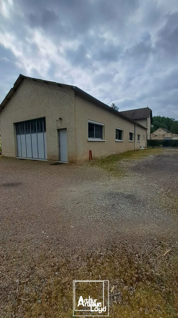 LOCAL D'ACTIVITE - ENTREPOT vente à COSNAC 19360