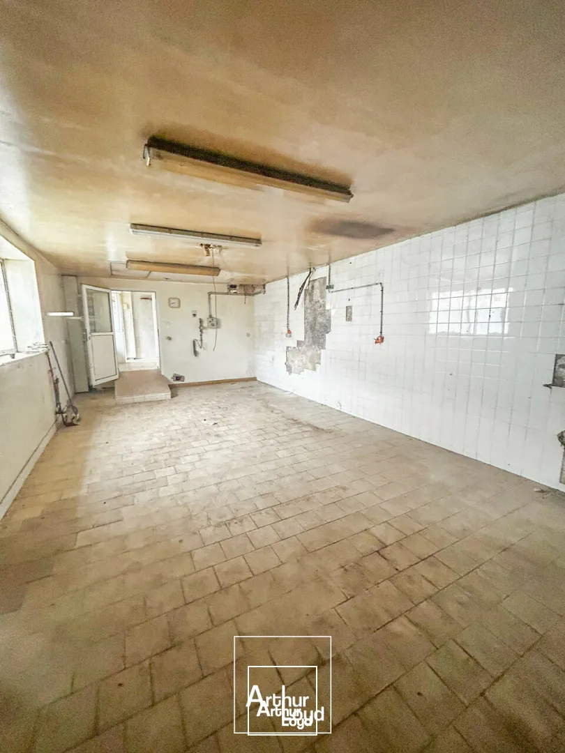 LOCAL COMMERCIAL location à BRIVE LA GAILLARDE 19100