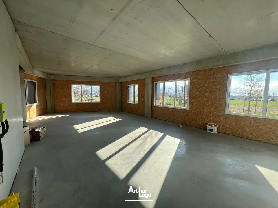 Bureaux de dernière génération éco-responsables à louer - Valence Rovaltain - Gare TGV