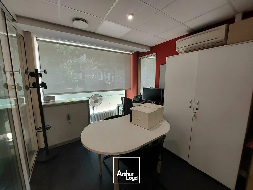 LOCAL COMMERCIAL A LOUER 107 M² CLERMONT-FERRAND