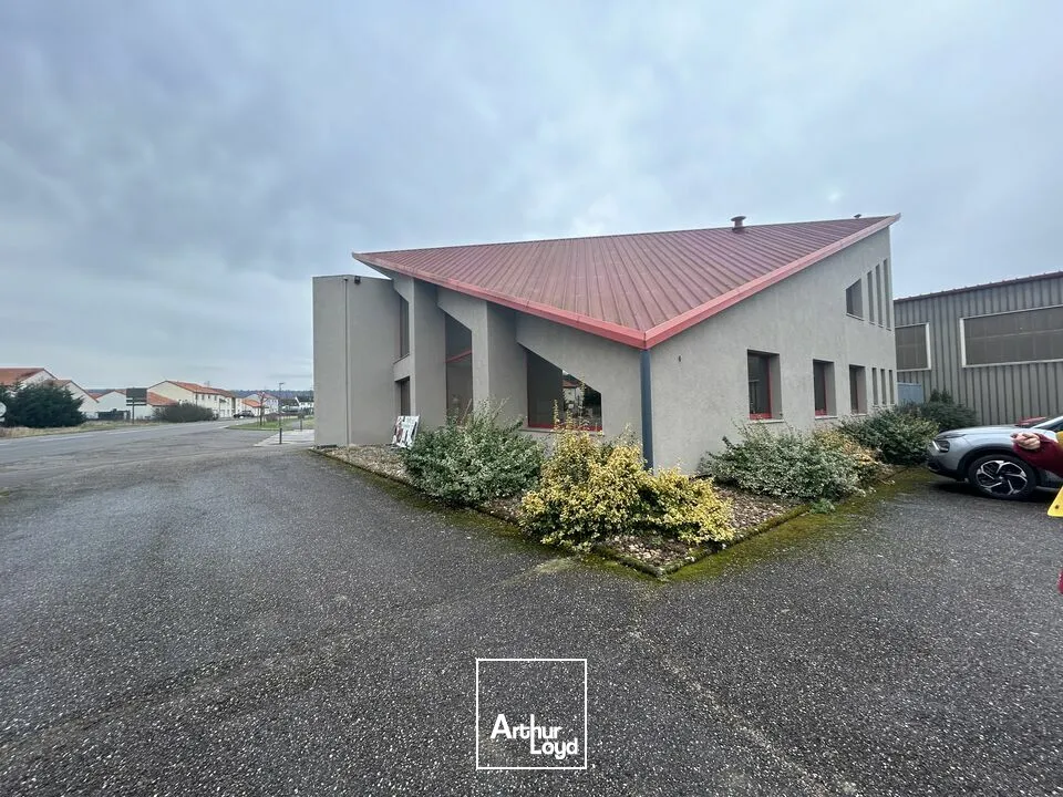 LOCAL D'ACTIVITE - ENTREPOT à VENDRE de 2147 m²