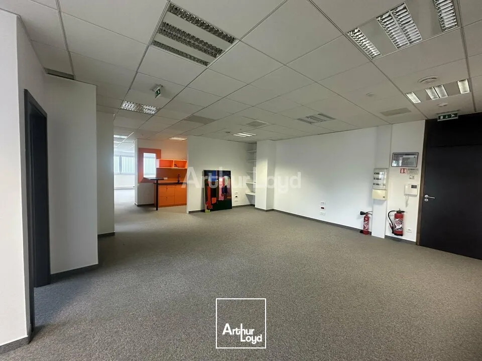 BUREAUX à LOUER de 190 m²