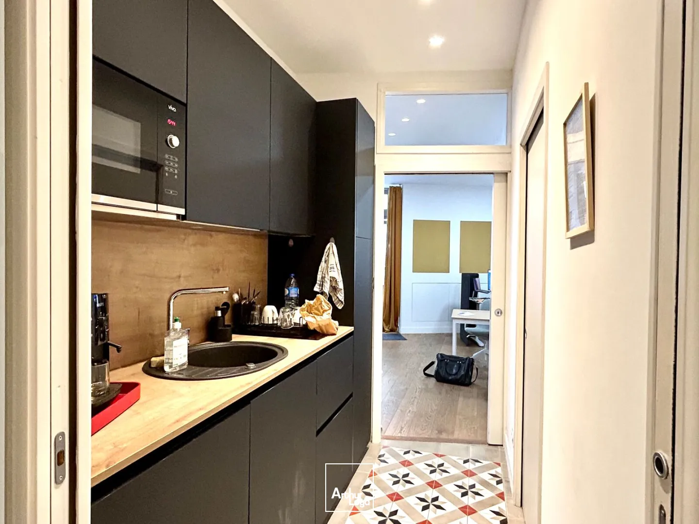 A louer - Bureaux en excellent état au coeur des Chartrons - Bordeaux