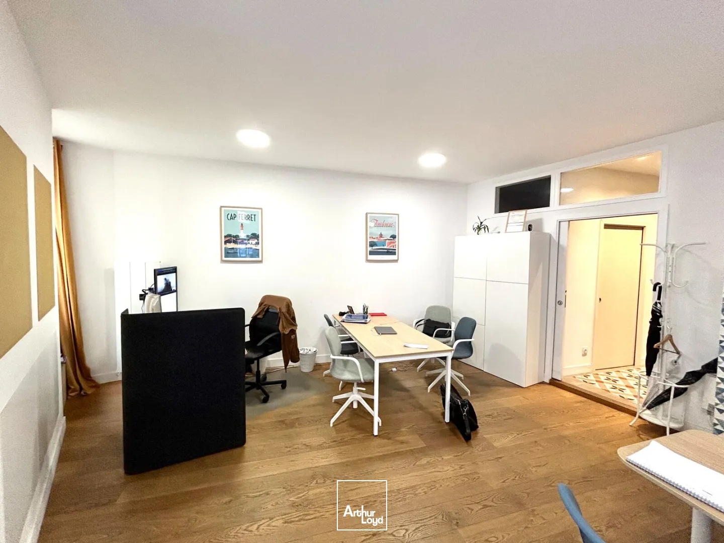 A louer - Bureaux en excellent état au coeur des Chartrons - Bordeaux