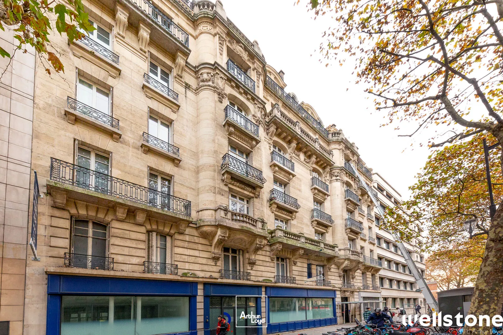 Bureaux à vendre à PARIS 75012