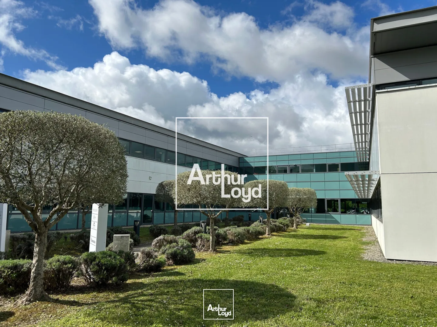 BUREAUX PMR - A LOUER - LABEGE