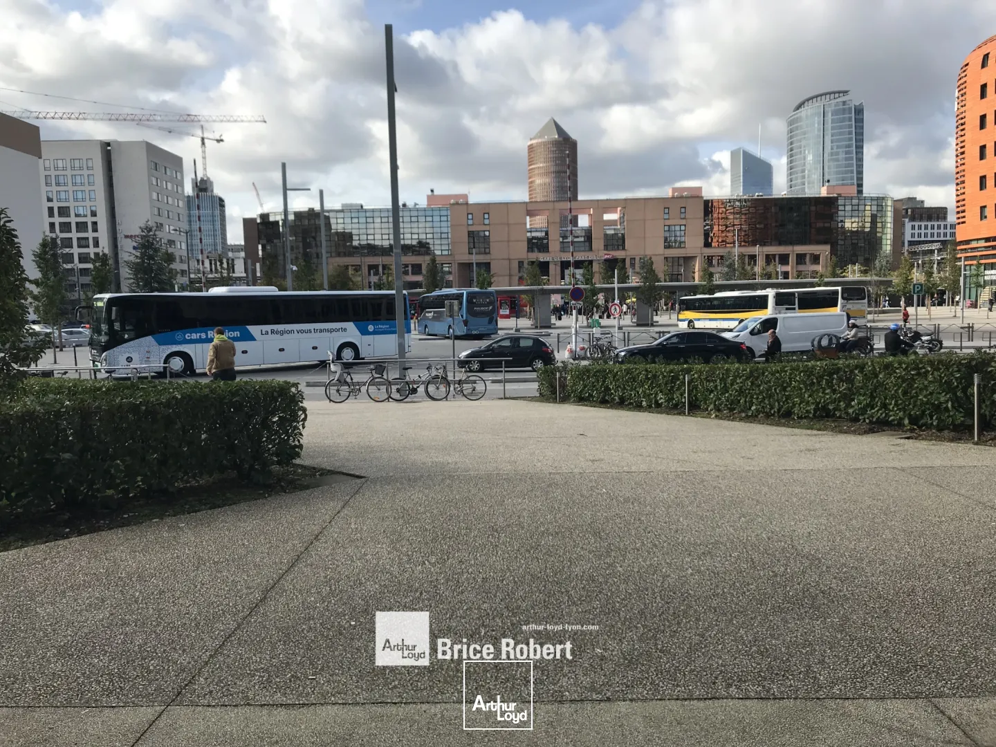 A louer - LE FORUM - Bureaux proches de la Gare - Lyon 3ème Part-Dieu