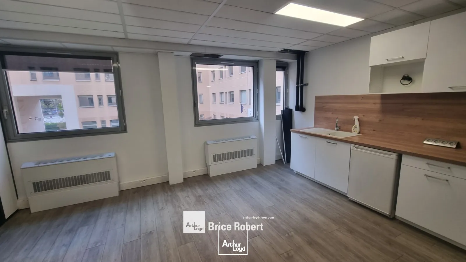 A louer - LE FORUM - Bureaux proches de la Gare - Lyon 3ème Part-Dieu