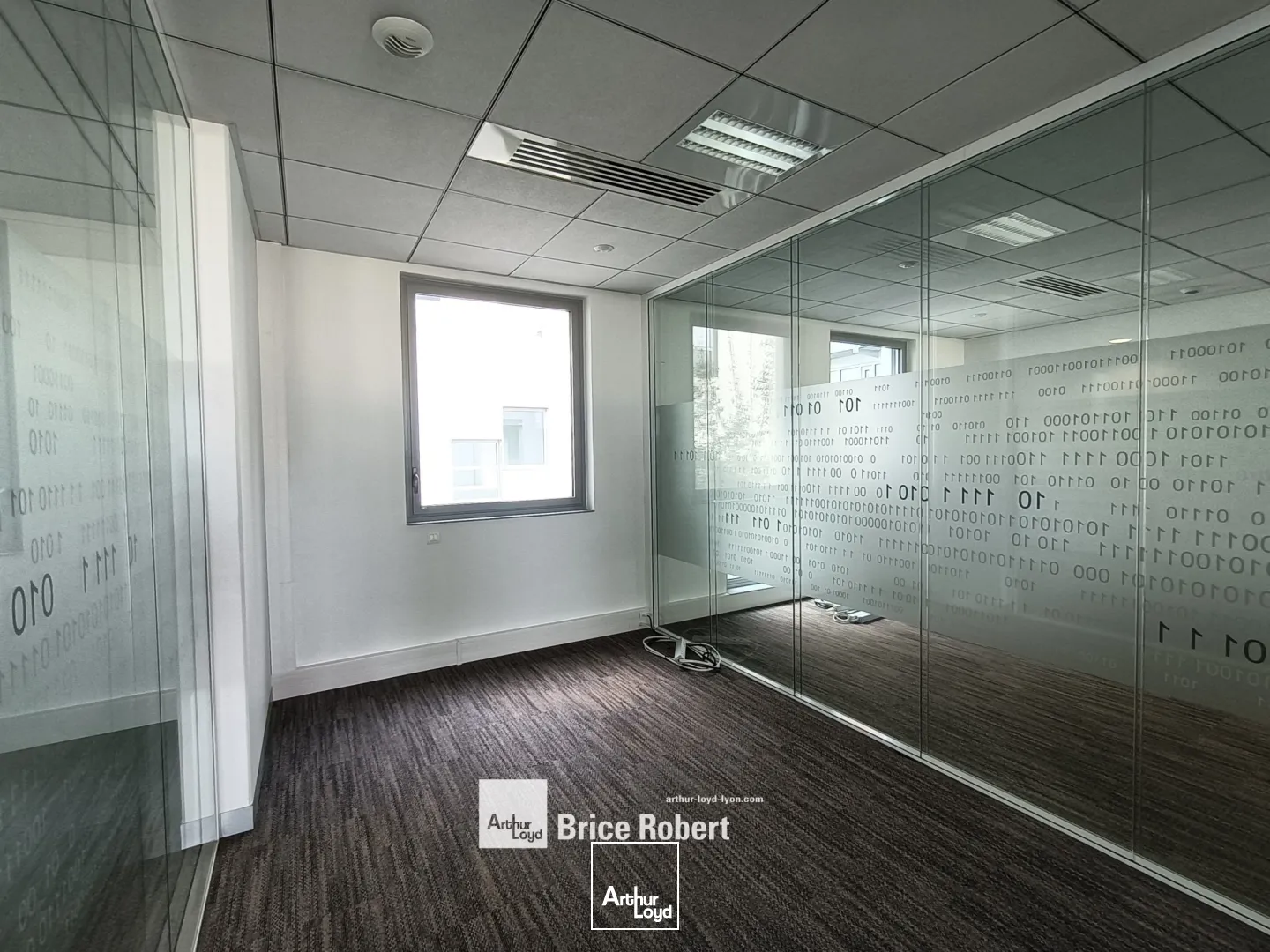 A louer - EQUINOX - Bureaux lumineux et cloisonnés - Lyon 3ème Part-Dieu