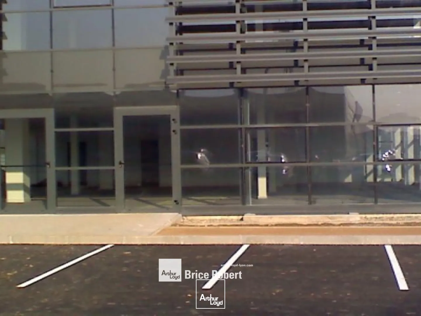 Local mixte - à louer - à Saint Priest