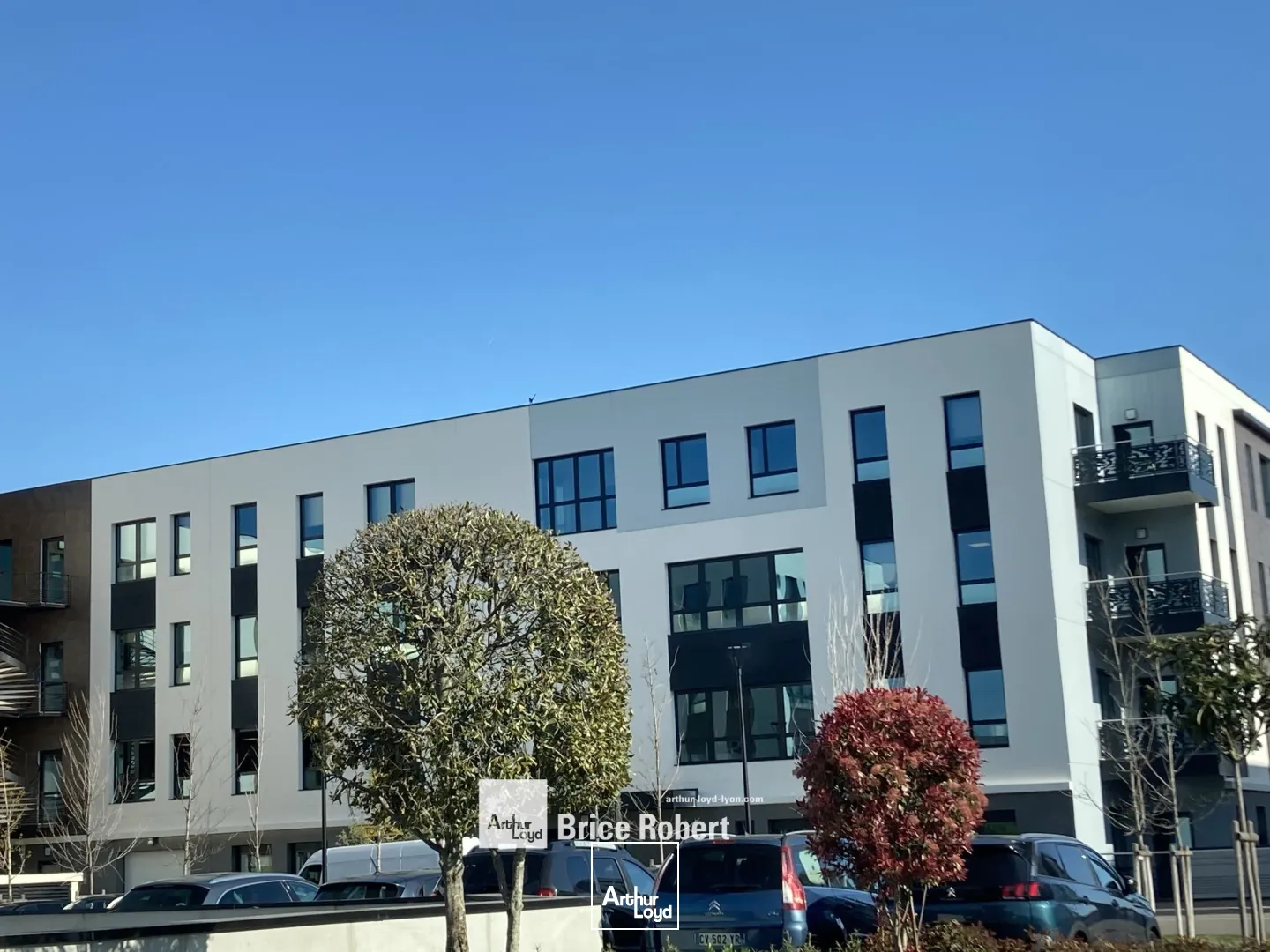 A louer - EVEREST 1 - Bureaux avec possibilité de clé en main - Genas