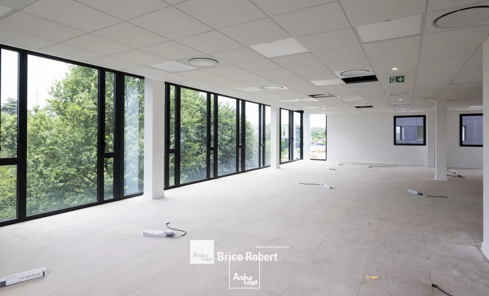 A vendre ou à louer - PLUG & PLAY - Bureaux neufs - Limonest 