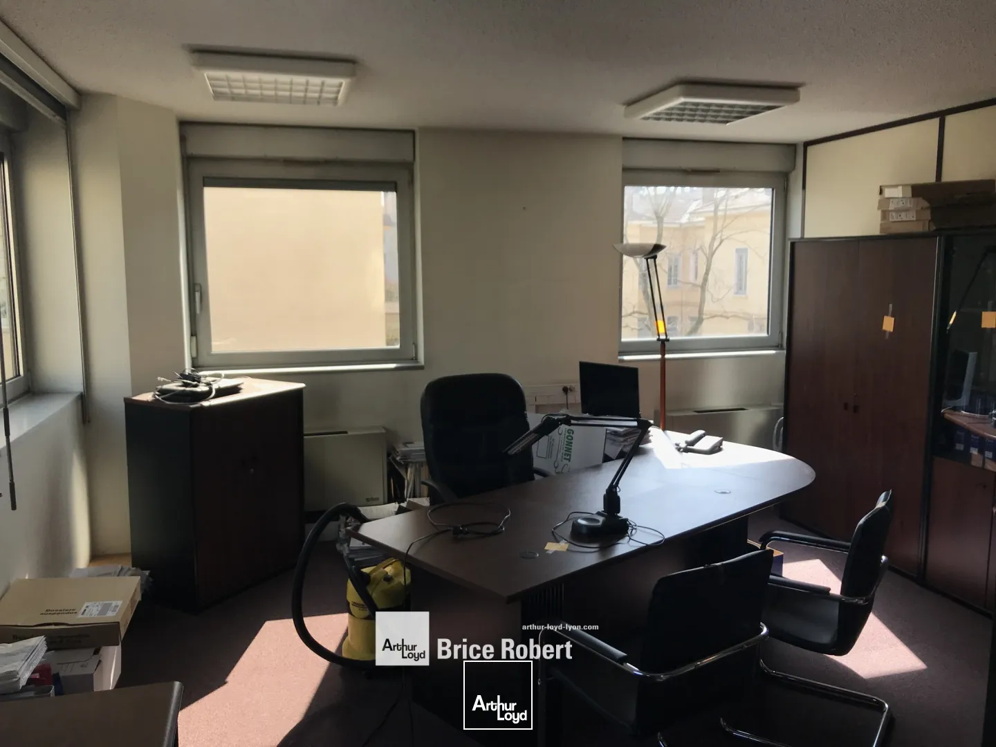 A louer - LE CAT SUD - Bureaux dans immeuble tertiaire - Lyon 8ème Monplaisir