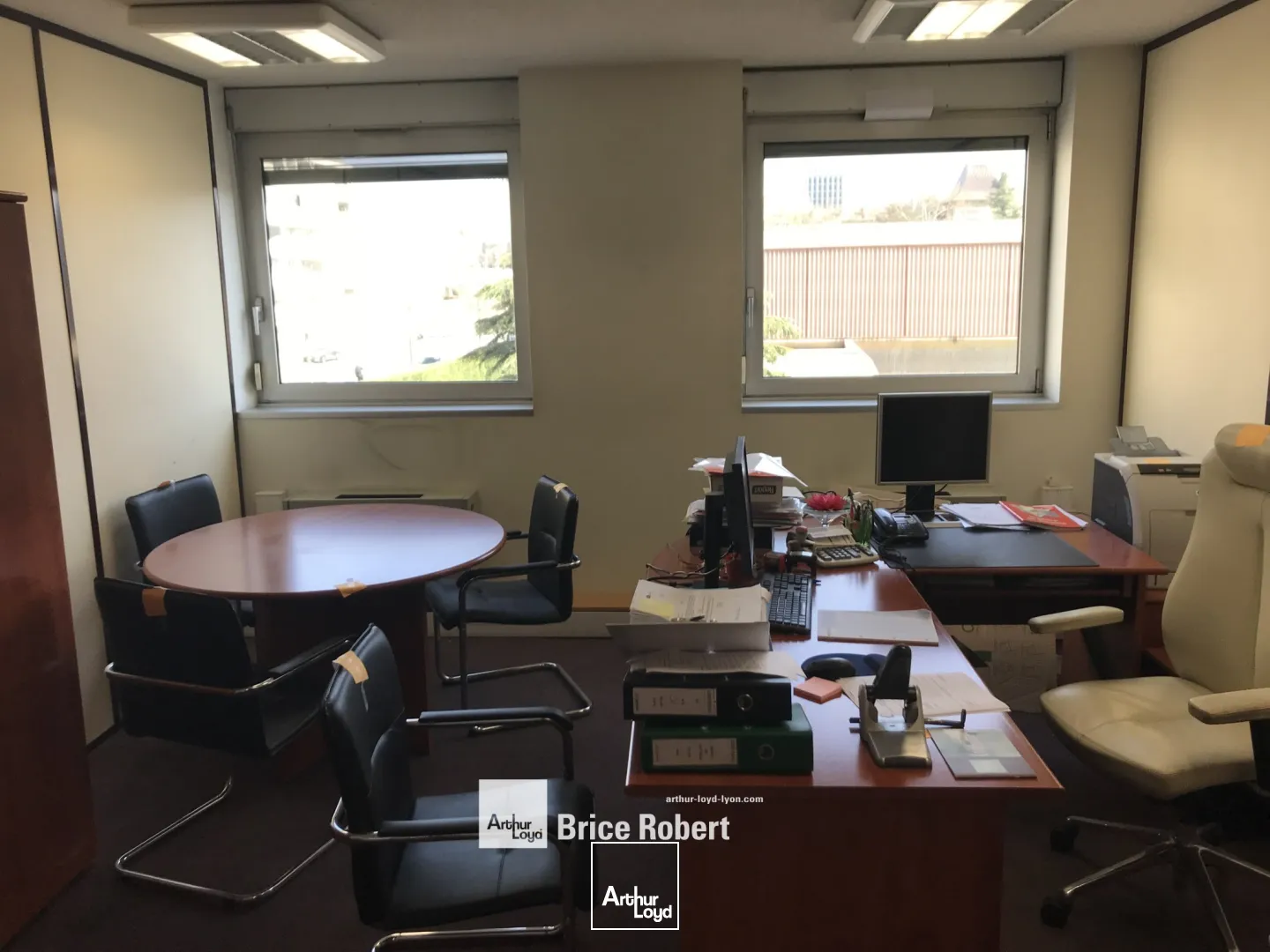 A louer - LE CAT SUD - Bureaux dans immeuble tertiaire - Lyon 8ème Monplaisir